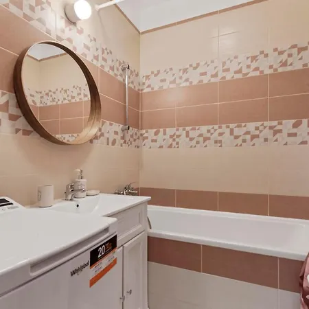 20 Minutes From Center W Netflix, Coffee Or Tea & Parking דירה ברטיסלאבה